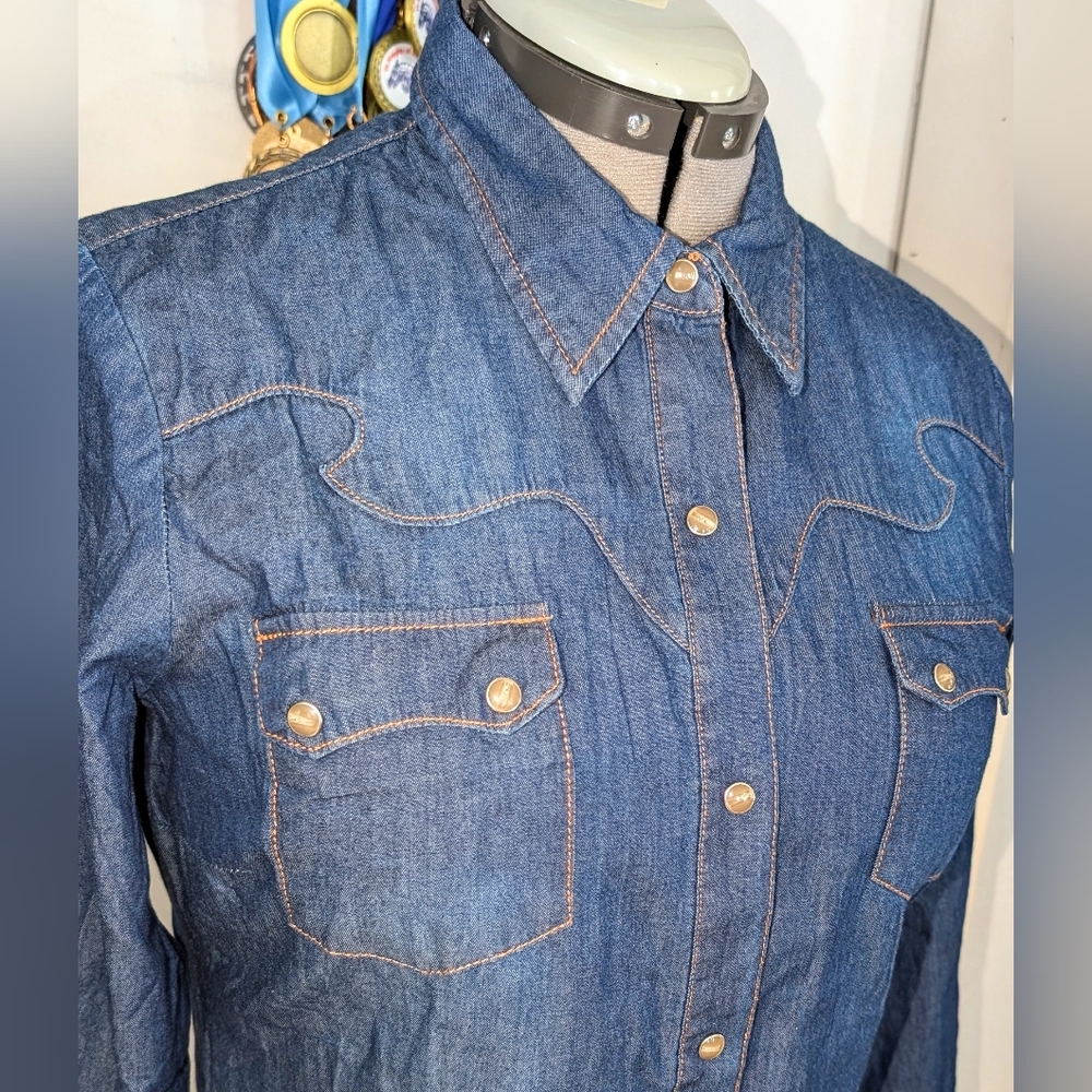 NEW Western Roper Blue Denim Blouse - Picture 3 of 4
